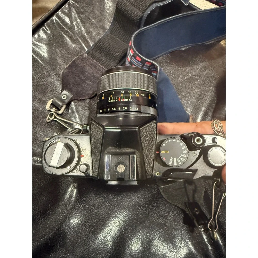 Sears‎ 2000 ES 35mm SLR Film Camera with Auto Sears 55mm f1.4 Lens Japan Black